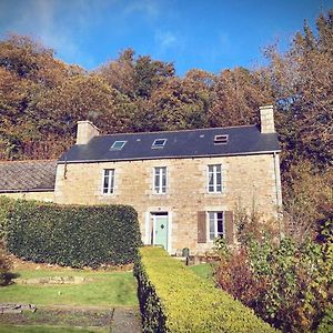 Plésidy Maison Du Bonheur, A Beautiful Stone Built House,ヴィラ Exterior photo