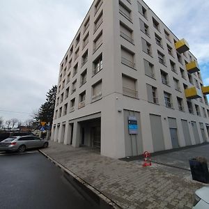 City Lux Apartament Free Parking レシュノ Exterior photo