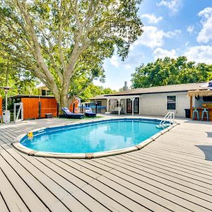 Spacious Tavares Home With Private Outdoor Oasis! Exterior photo