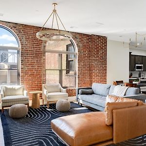 Top Floor Penthouse At The Historic Levy Building ルイスビル Exterior photo
