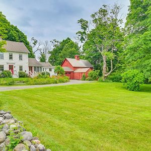 ウェストフィールド Historic Farmhouse Near Mountains And Colleges!ヴィラ Exterior photo