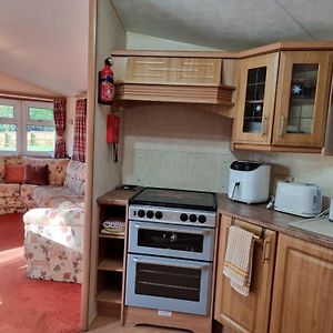 サドベリー The Duck - Static Caravan In Clare, Suffolkヴィラ Exterior photo