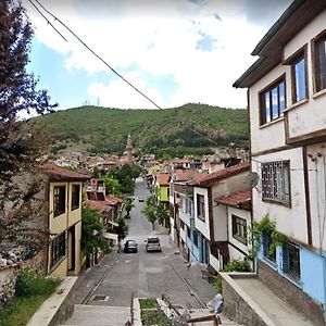 Afyonkarahisar Afyon Kalesi Eteklerinde Bir Yerヴィラ Exterior photo