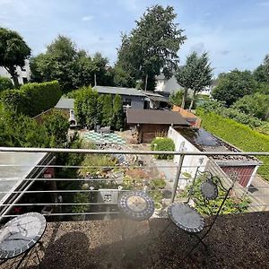 ノイミュンスター Haus Mit Garten An Holstenhallenヴィラ Exterior photo