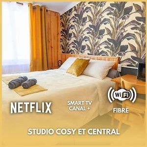 ブルボンヌ・レ・バンLa Rosee - Studio Bali - Netflix, Wifi, Smart Tvアパートメント Exterior photo