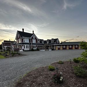 The Whitetail Inn And Suites- リンカーン Exterior photo