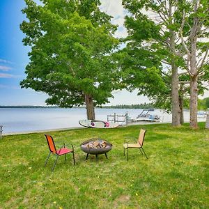 Charming Bear Lake Cottage With Dock And Paddleboards! Exterior photo