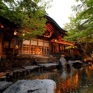 ホテル 華灯りの宿 加命の湯 山ノ内町 Exterior photo