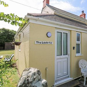 ヘルストン The Lobster Potヴィラ Exterior photo