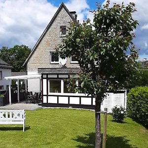 Landhaus Augenblicke In Olsberg - Modernes Ferienhaus Mit Gartenヴィラ Exterior photo