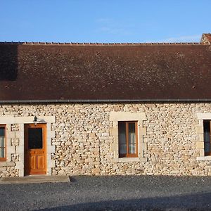 Prissac Charmant Gite En Brenne Avec Jardin, Piscine Partagee Et Proximite Sentiers De Randonnee - Fr-1-591-99ヴィラ Exterior photo