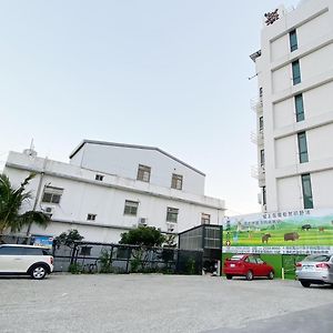 Wind Natural Parent-Child Inn 后里区 Exterior photo