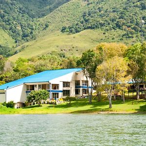 Hotel Y Cabanas - Centro Vacacional Comfandi Lago カリマ Exterior photo