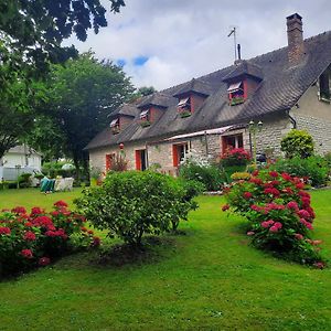 Cauge Chambre D Hote Les Bosquets Bed & Breakfast Exterior photo