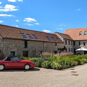 ホテル Val Trebbia Feucherolles Exterior photo