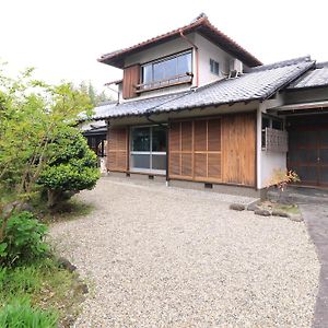 生駒市 Shionome House Bed & Breakfast Exterior photo