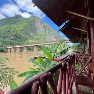 ホテル Yensabai Bungalow River View Nongkhiaw Exterior photo