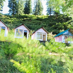 Tosh Heights Cottages - Thc Exterior photo