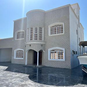 Hilf دار الضيافة Dar Aldhiafaヴィラ Exterior photo