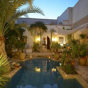 ホテル Riad Le Palais Du Caid. Siecle XVIII トズル Exterior photo