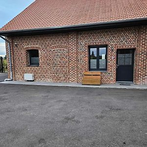 Fromelles Gite Lapinsヴィラ Exterior photo