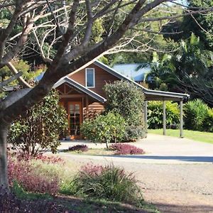 Romantic Lakeview Cottage Witta Exterior photo