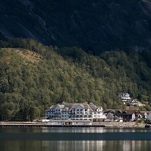 Voringfoss Hotel エイドフィヨルド Exterior photo