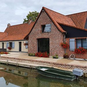 Saint-Martin-Lez-Tatinghem Au Chemin Du Paradis Gite De 10 Personnes 4 Etoilesヴィラ Exterior photo