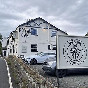 ホテル The Royal Oak Spark Bridge Exterior photo