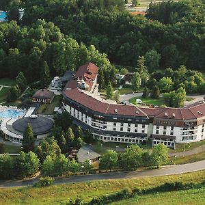 Hotel Vitarium Superior - Terme Krka シュマリェシュケ・トプリツェ Exterior photo