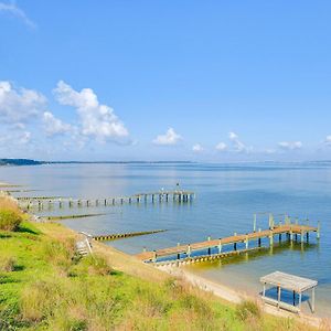 Pet-Friendly Gem With Private Dock In Deltaville! Exterior photo