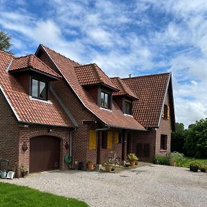 Le Quesnoy-en-Artois Chambre D'Hotes De Dompierre Bed & Breakfast Exterior photo