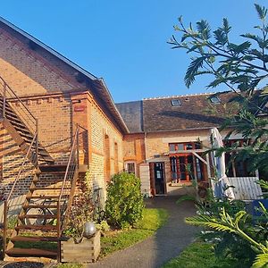 Nouan-le-Fuzelier Chambre D'Hotes Maison Sainte-Suzanne Bed & Breakfast Exterior photo