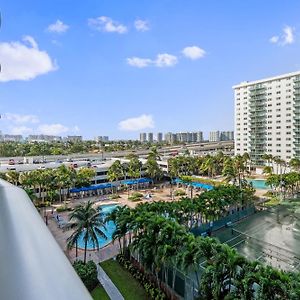 Miami Oceanview Oasis Collins Ave Apartments Free Parking サニーアイルズビーチ Exterior photo