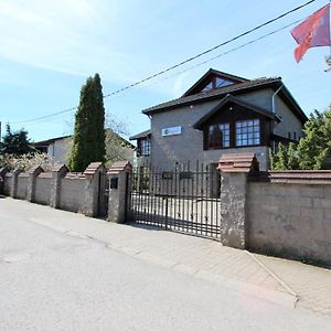 Urusel Hotel タリン Exterior photo