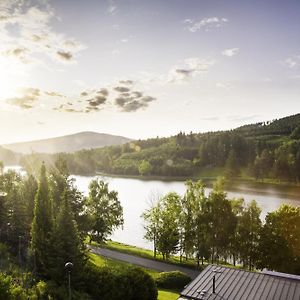 ホテル Penzion U Prehrady Luhačovice Exterior photo