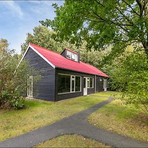 Adapted Holiday Home, Near The Zuidlaardermeer ザイドラーレン Exterior photo