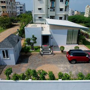 ホテル Le' Fairlawns Vijayawāda Exterior photo