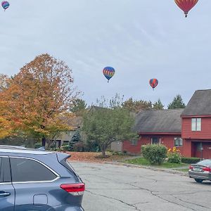 ホワイト・リバー・ジャンクション Saltbox 12Fヴィラ Exterior photo