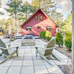 Charming Tamworth Cabin With Grill And Fireplaceヴィラ Exterior photo