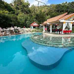 Kohchang Cabana Big Hotel With Swiming Pool チャン島 Exterior photo