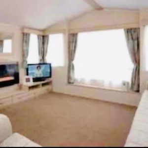 New Forest Hoburne Bashley Spacious Holiday Caravan Sycamore 201 Sleeps 6, Bh255Qr Park Facilities Available ニュー・ミルトン Exterior photo