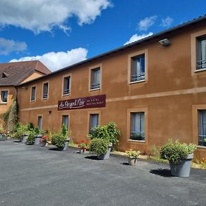 ホテル Au Perigord Noir Hautefort Exterior photo