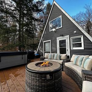 タムワース  New! Cozy & Modern A-Frame In The Woods W/Hot Tubヴィラ Exterior photo