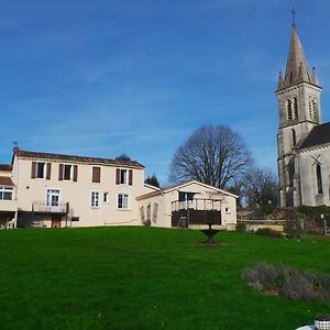 Le Beugnon La Marmotte A Queue Plate Bed & Breakfast Exterior photo