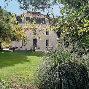 Saint-Martin-de-Saint-Maixent Demeures Ressourcantes - Le Vallon Bed & Breakfast Exterior photo