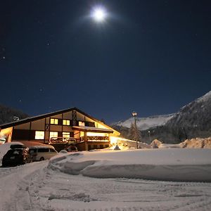 ホテル 富良野思惟林 上富良野町 Exterior photo