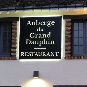 Auberge Du Grand Dauphin Dhuizon Exterior photo