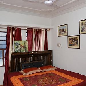 Karina Art Home Stay 50 Meters From Rampuria Haveli ビーカーネール Exterior photo