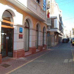 ホテル Pension Encarna Vargas La Unión Exterior photo